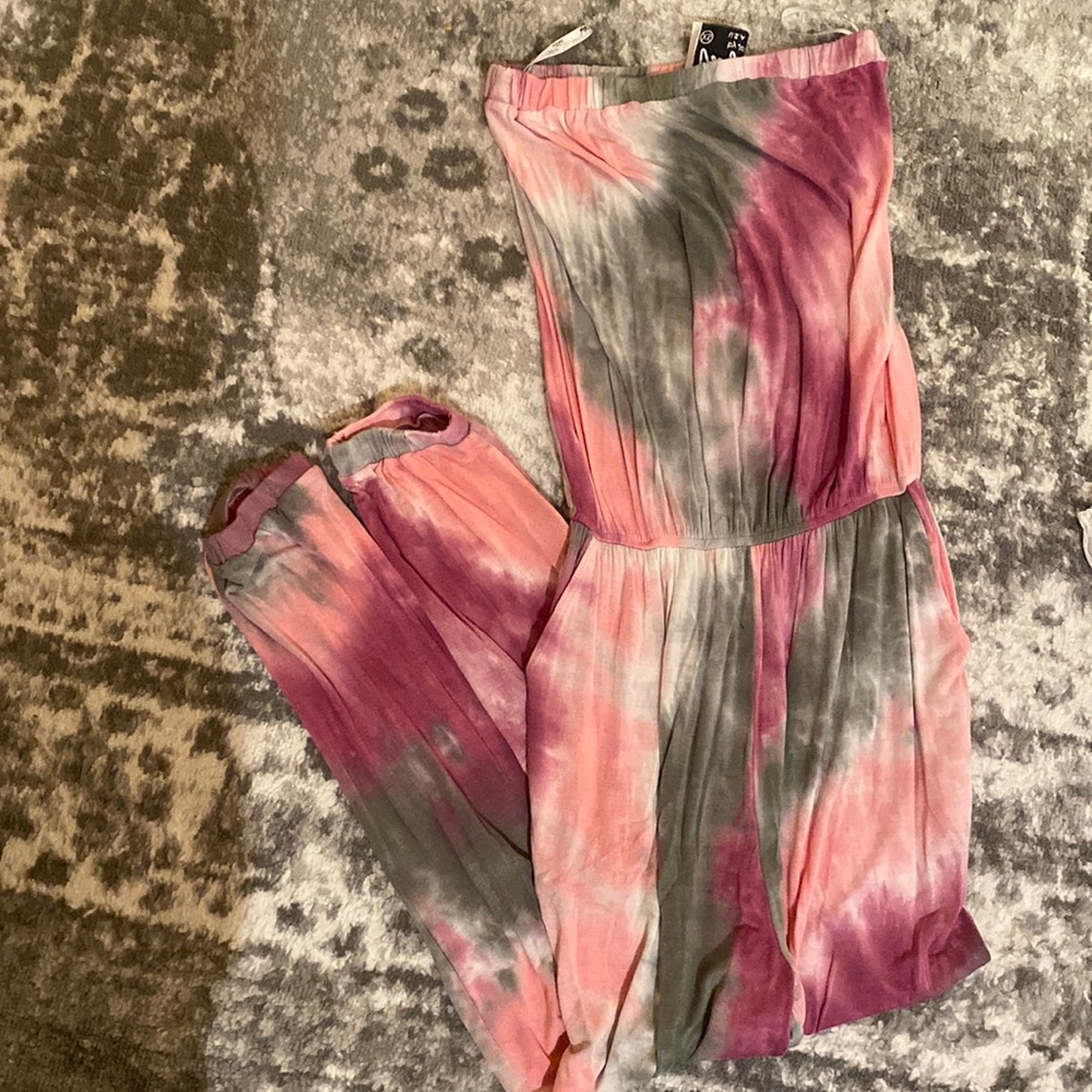 VaVa XS sweatpant romper tye dye color grey purple and pink